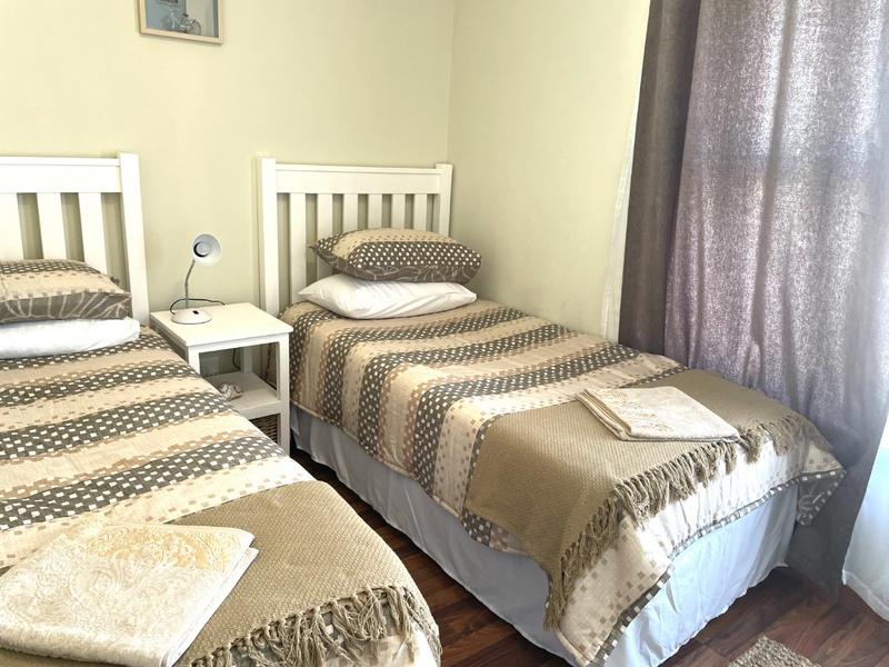 To Let 3 Bedroom Property for Rent in Costa Da Gama Western Cape